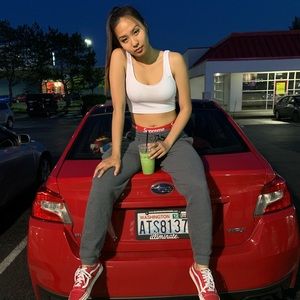 Meet your Posher, Serena